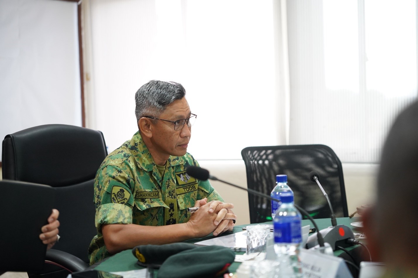 News Headlines - COMMANDER OF ROYAL BRUNEI LAND FORCE CONDUCTS...